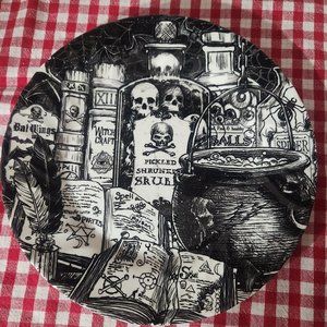 Royal Wessex Pickled Shrunken Skull Dinner Plate